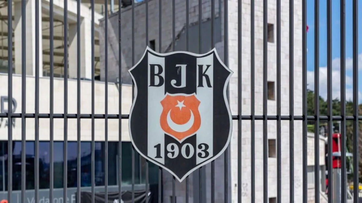 Beşiktaş Dusan Vlahovic'i KAP'a bildirdi!