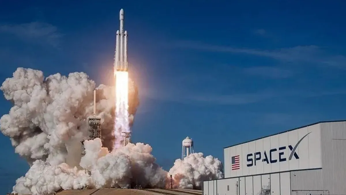 SpaceX, 100 milyar dolarlık uzay üssü inşa edecek