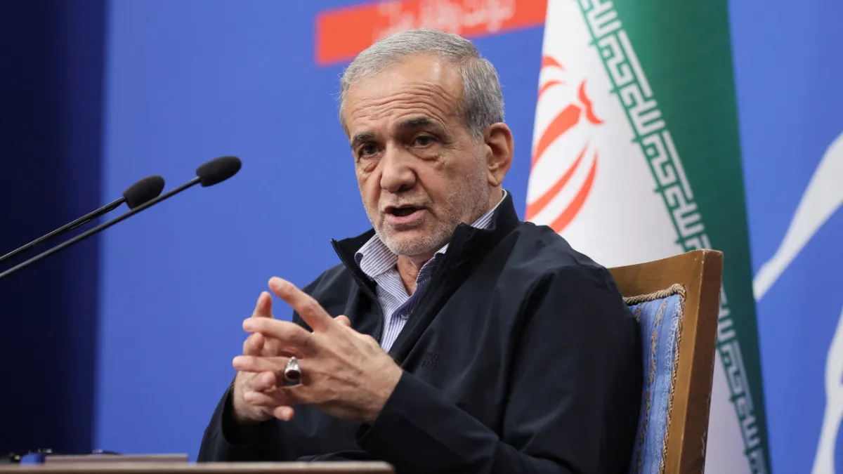 Pezeşkiyan'dan dikkat çeken açıklama: "İran ekonomik savaşın en ağır koşullarından geçiyor"