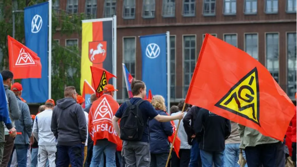 Volkswagen işçisinden yönetime: Güvenimiz zedelendi