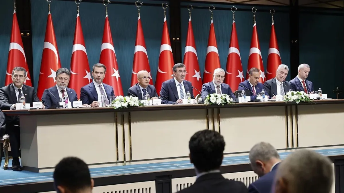 Orta Vadeli Program yarın açıklanıyor: Ekonominin 3 yıllık yol haritası belli olacak