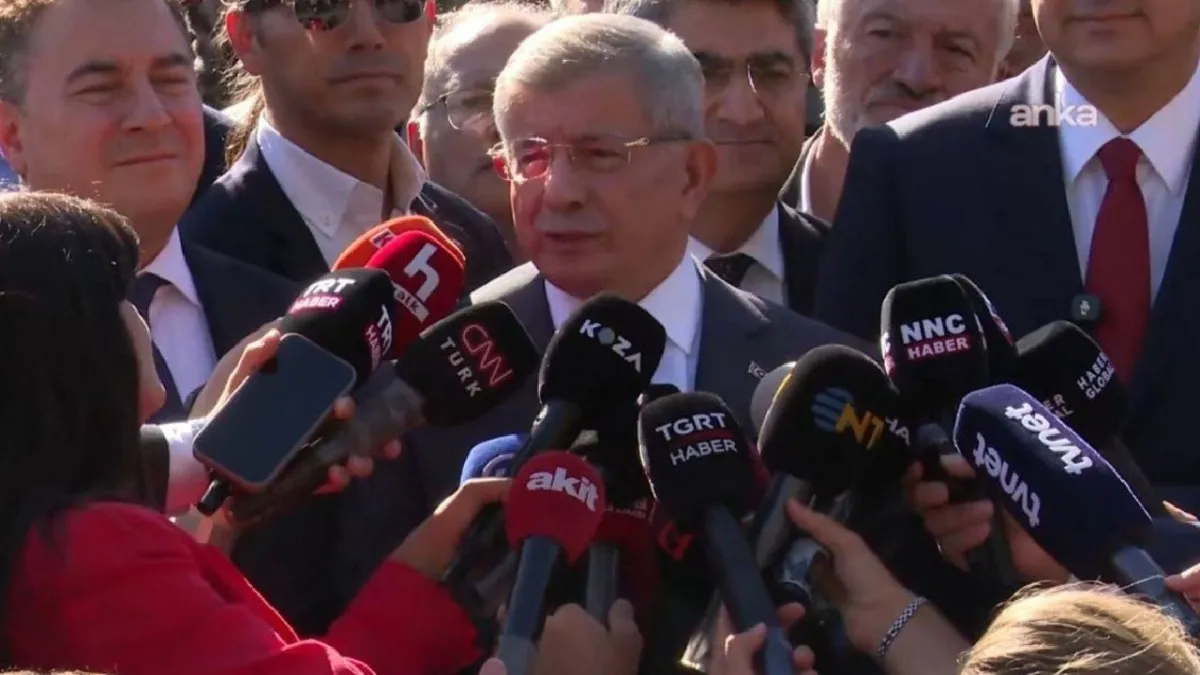 Ahmet Davutoğlu ifade verdi