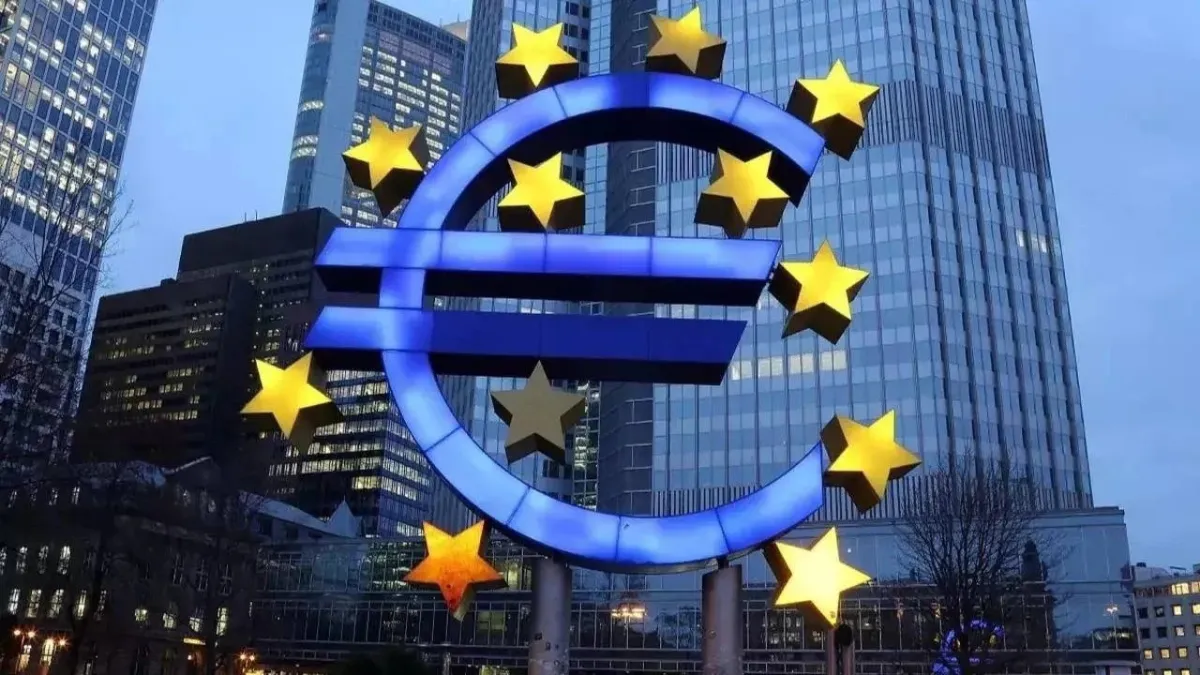 Euro Bölgesi'nde sanayi üretimi temmuzda azaldı