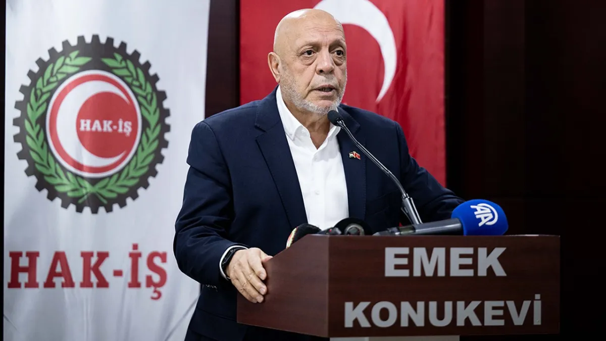 HAK-İŞ panelinde eşit ücret çağrısı: Kayıt dışılık ücret farkını derinleştiriyor