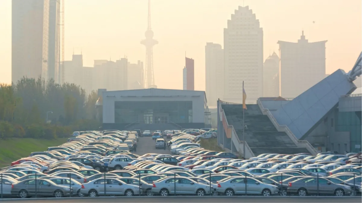 Volkswagen'den Çin otomobil pazarı için kritik tahmin: Yüzde 20 küçülecek