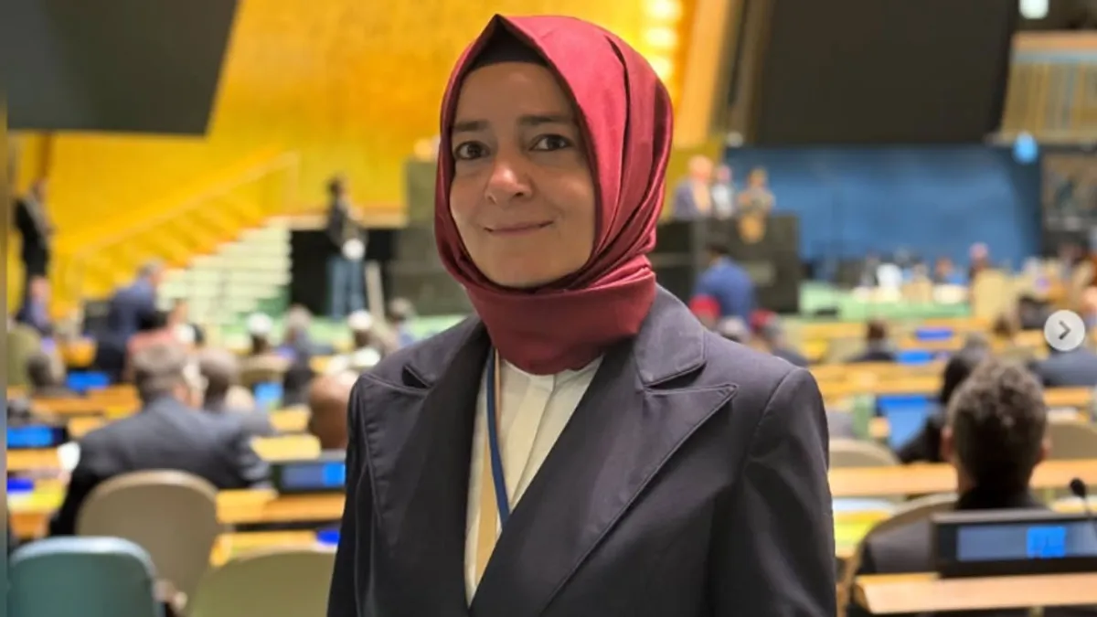 Fatma Betül Sayan Kaya ve eşi 2,2 milyar lirayı Hazine'ye iade etti