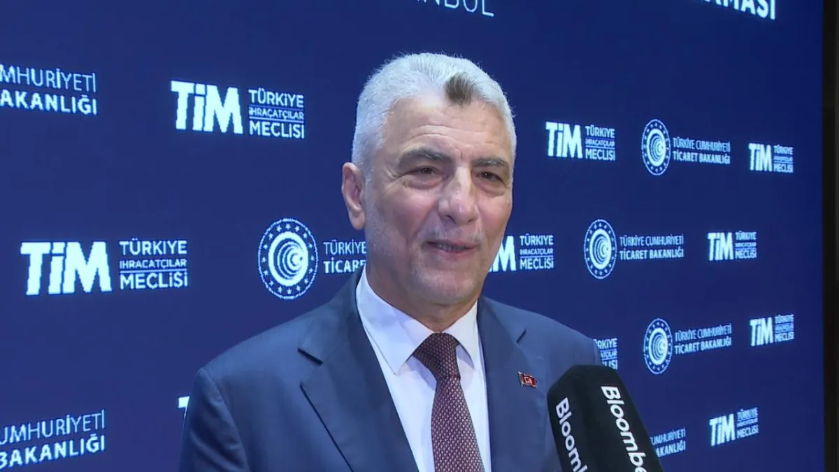 Bakan Bolat: Yıl sonu ihracat hedefimizi 3 ay öncesinden aştık