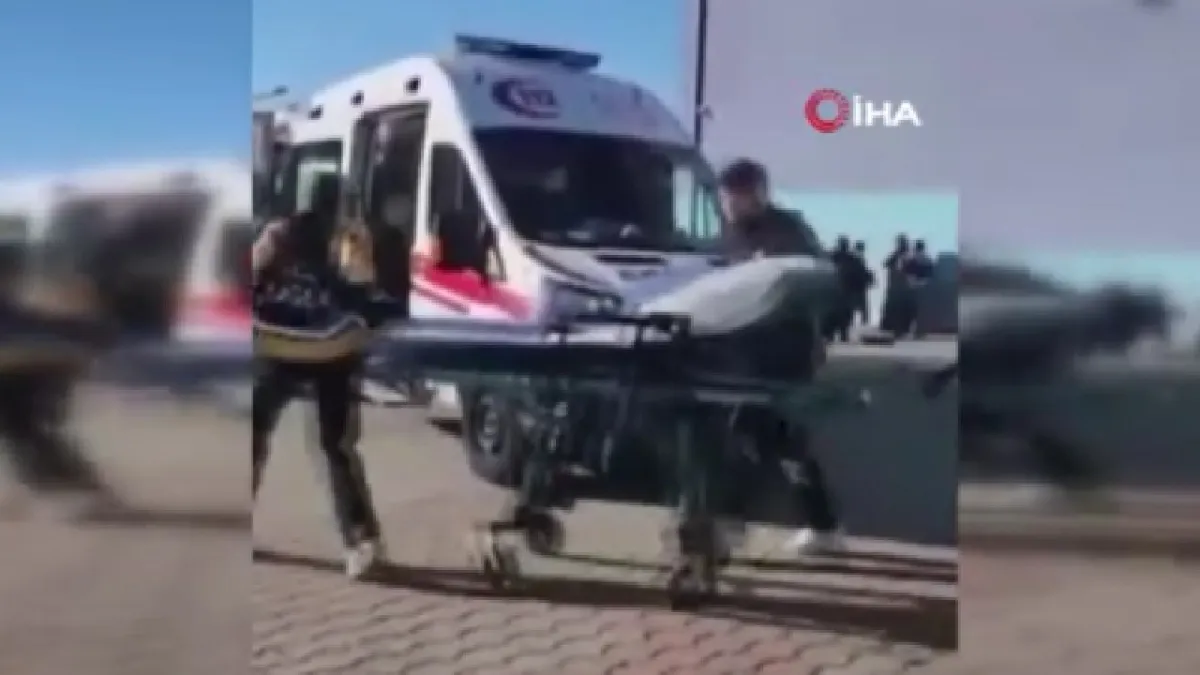 Başakşehir'de ortaokulda kavga: 5 öğrenci yaralandı