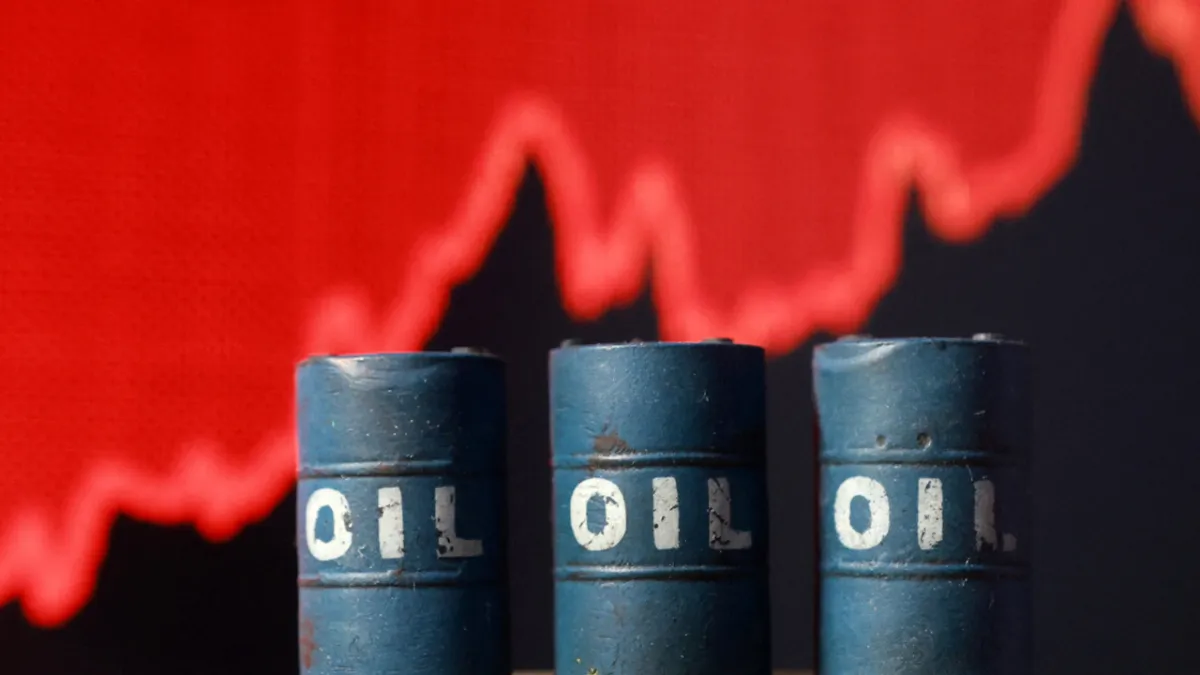 Petrol stoklarında kritik eşik: Dünyanın petrol tamponu tükeniyor