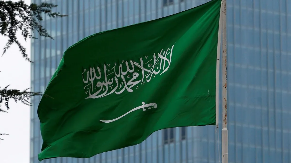 Riyad'daki saldırının ardından 3 ülkeden peş peşe seyahat uyarısı haber görseli
