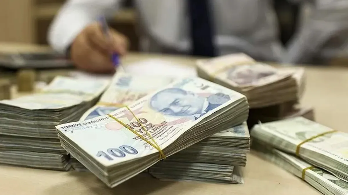 Bakan Işıkhan duyurdu: Üniversitelilere aylık 19 bin 250 TL destek