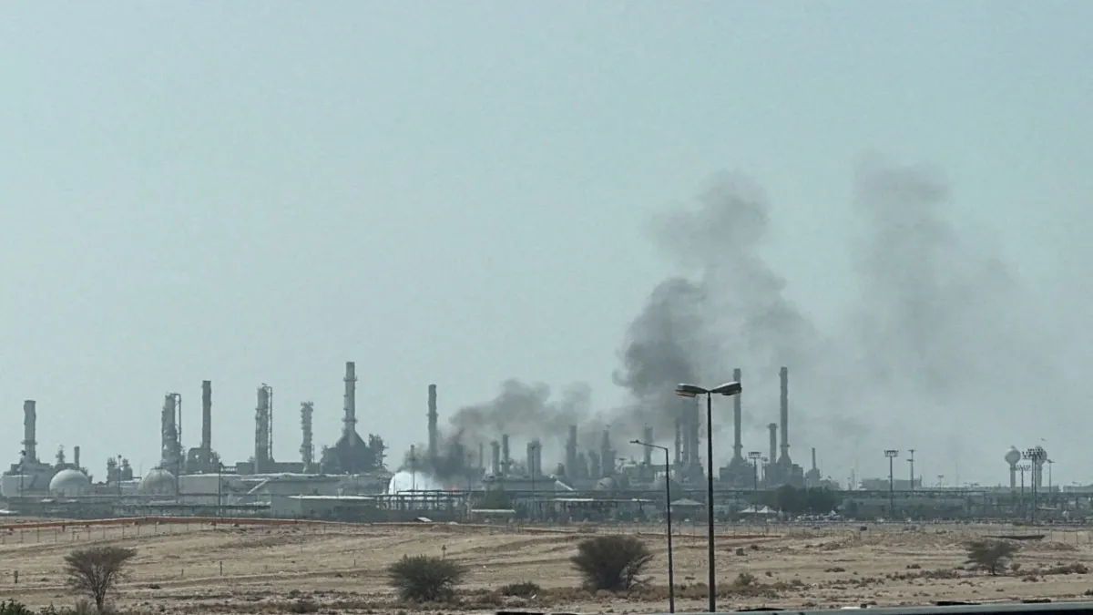 Husilerden Suudi Arabistan’a yeni füze saldırısı: 2 füze havada imha edildi