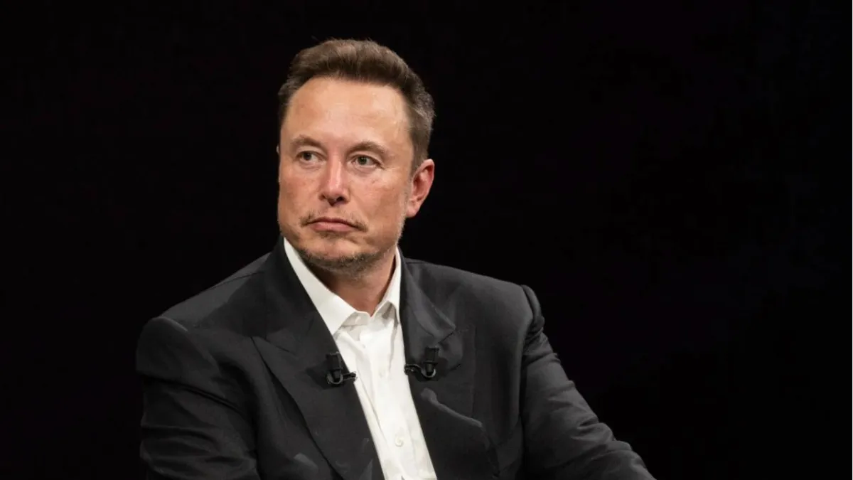 Elon Musk'tan Amazon'a rakip girişim sinyali