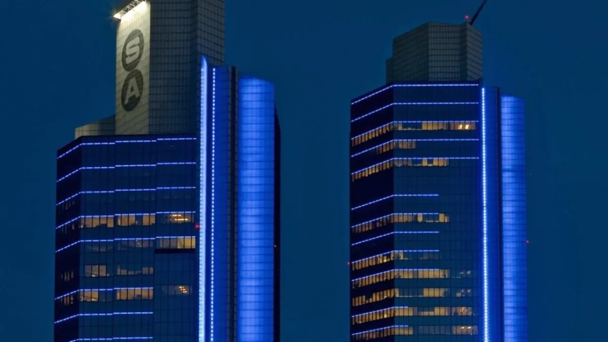 Sabancı Ailesi ve Holding yöneticilerinden 238 milyon TL'lik hisse alımı