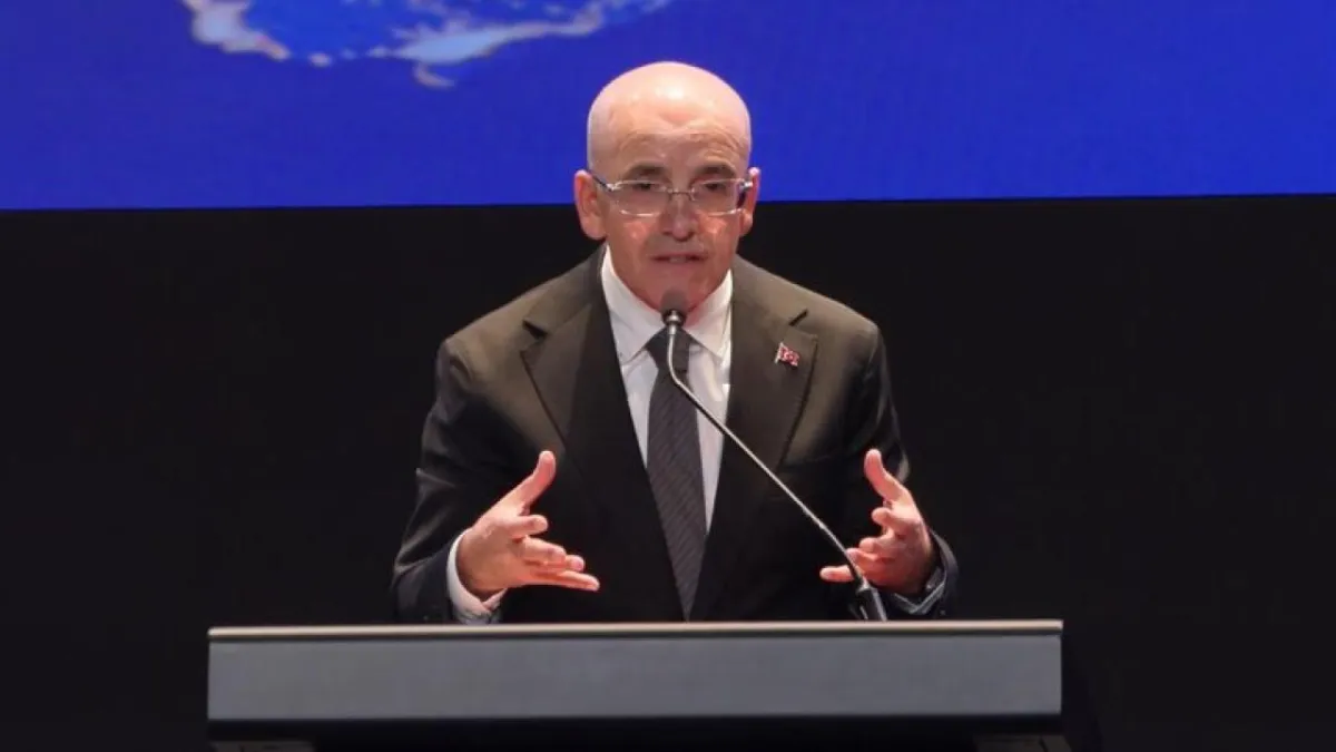 Şimşek: Türkiye küresel borçluluk açısından avantajlı konumda