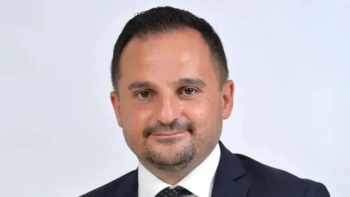 Gürol Sami Özer'in işine son verildi