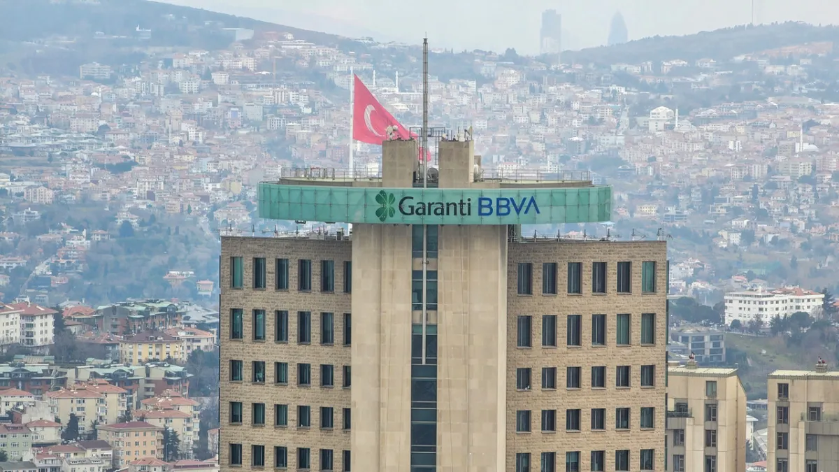 Borsa İstanbul'un bankacılık devinden güçlü bilanço: Kârı yüzde 16 yükseldi