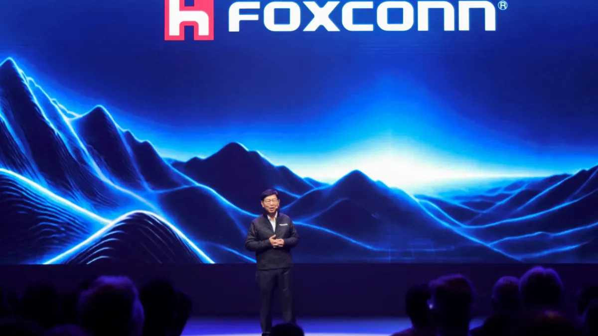 Foxconn'dan yapay zeka hamlesi: Hedef küresel pazarın yarısı